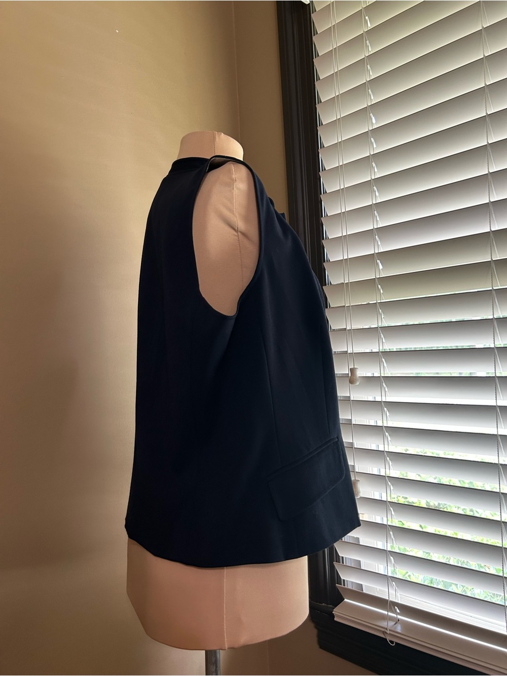 Talbots Navy Stretch Sleeveless Button Vest - Picture 3 of 6